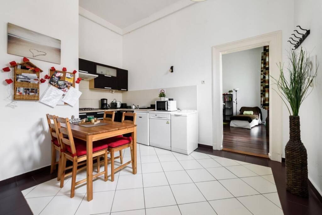 Diamond Home Apartment - City Center Budapeszt Zewnętrze zdjęcie