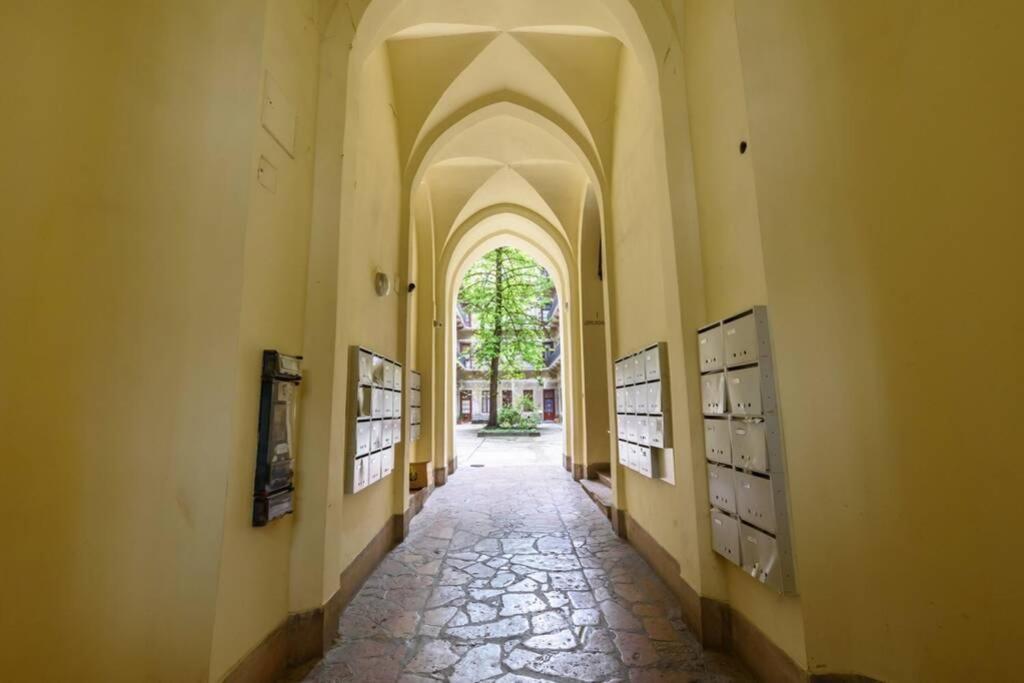 Diamond Home Apartment - City Center Budapeszt Zewnętrze zdjęcie